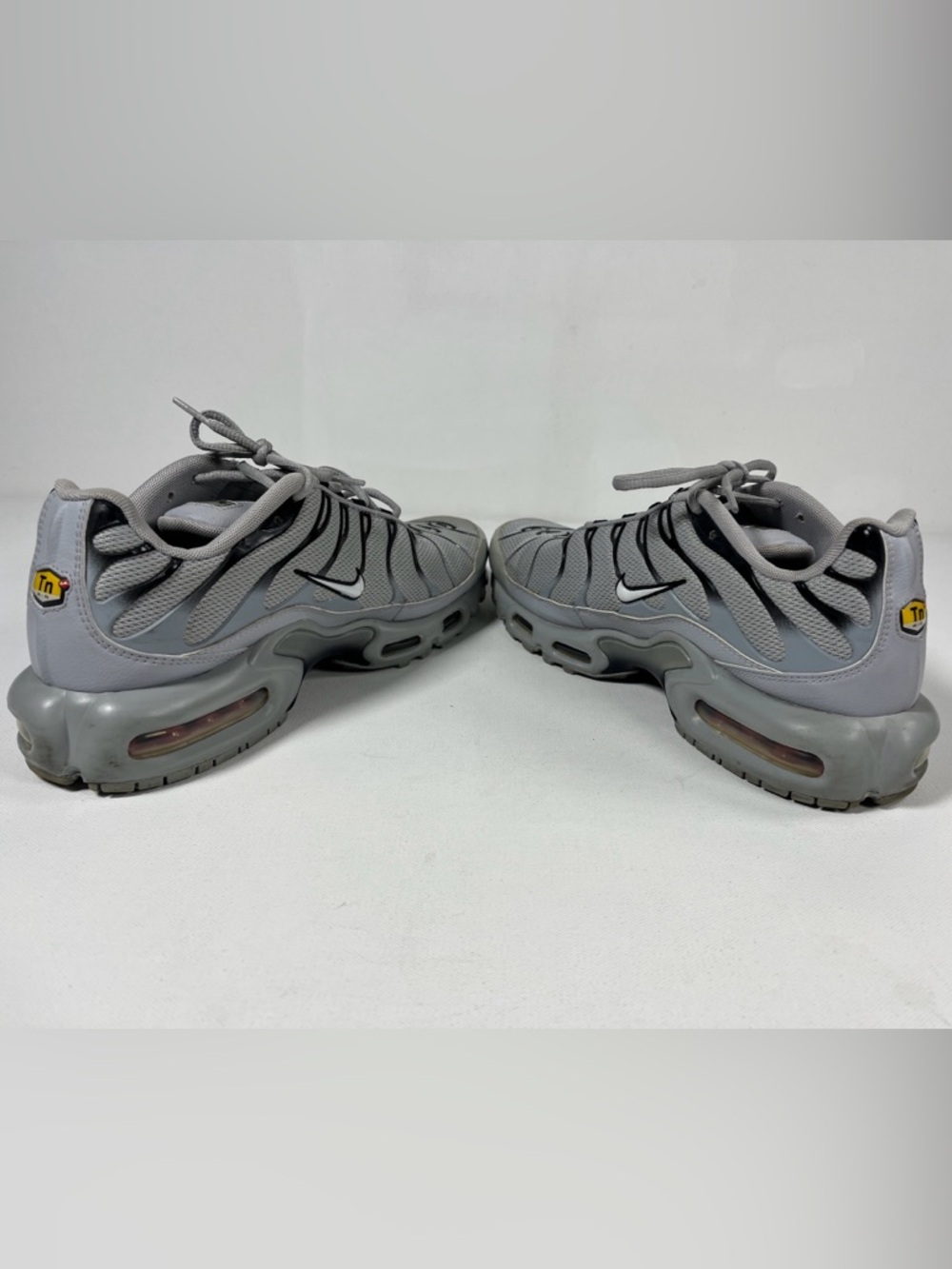 SOLD Nike Air Max Plus Tn Wolf Grey Sneakers Shoes 852630-021 Men’s 10 - Picture 10 of 14